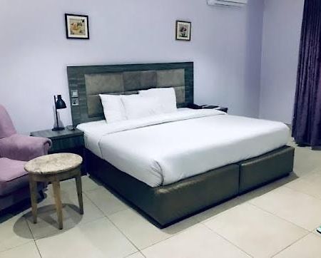 Hotel Esther Court Akure Exterior foto
